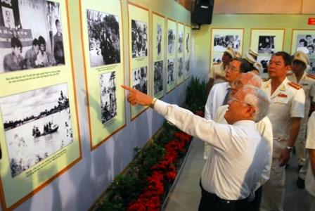Exposition sur les 70 ans de la Police populaire à Hô Chi Minh-Ville